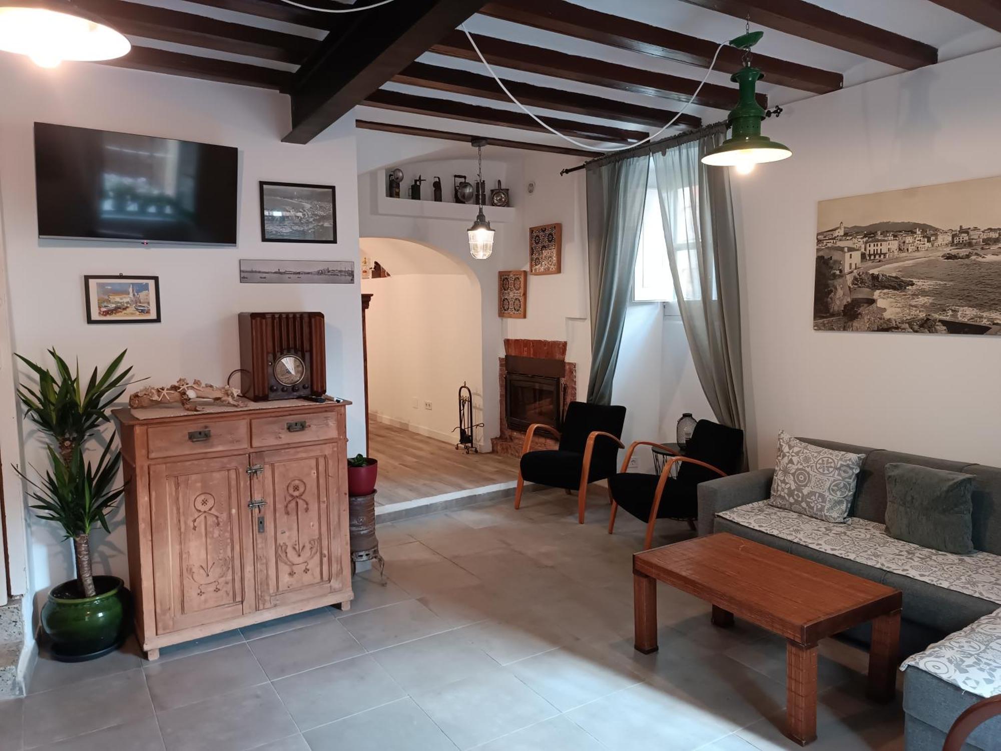 Can Boni Palamos Luaran gambar